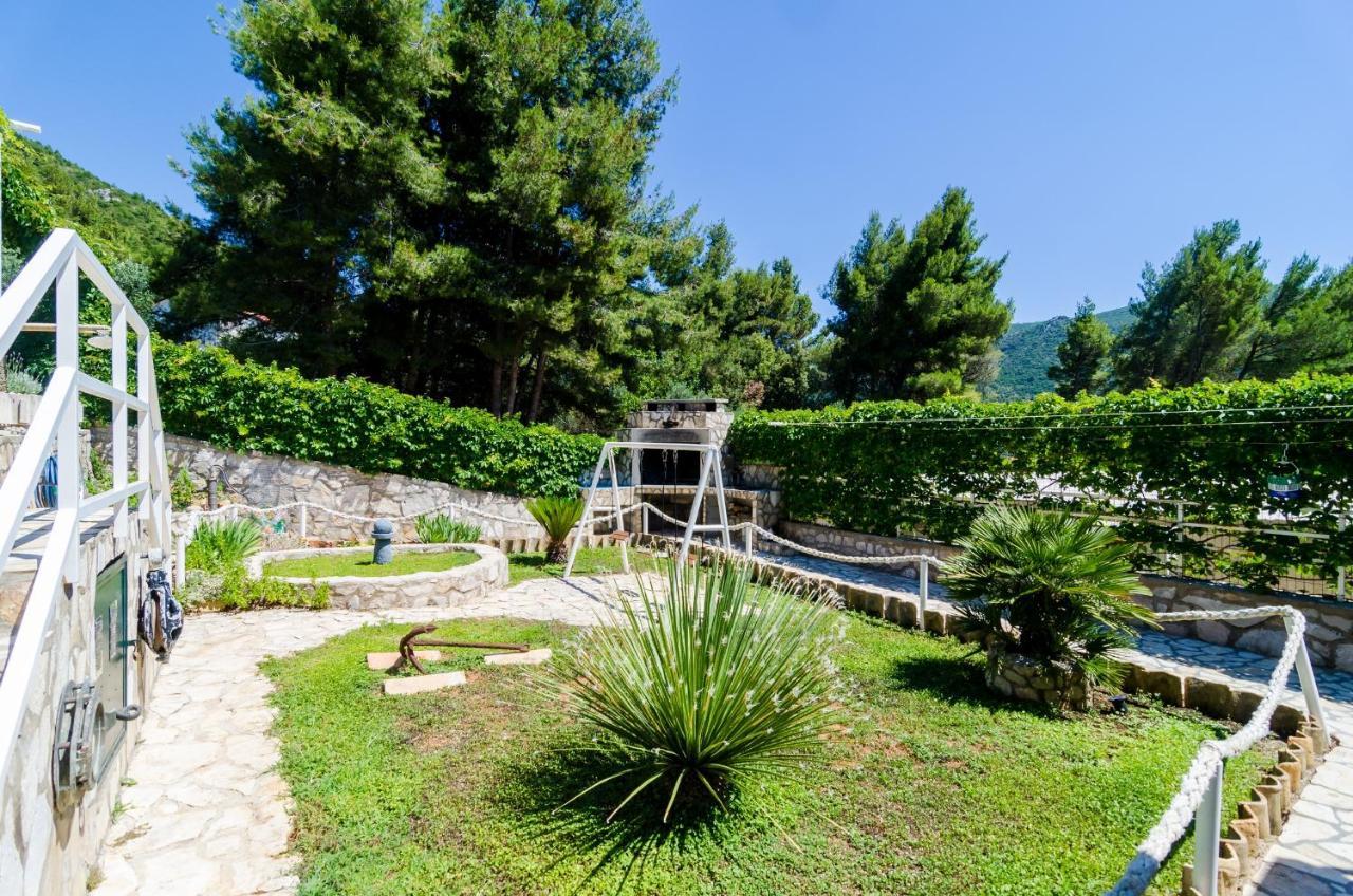 Apartments By The Sea Zuljana, Peljesac - 10233 エクステリア 写真